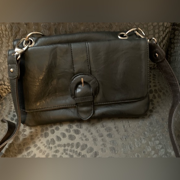 Mark Black “In Reverse Purse” Snap Front Closure, Several Compartments,New - Picture 3 of 16